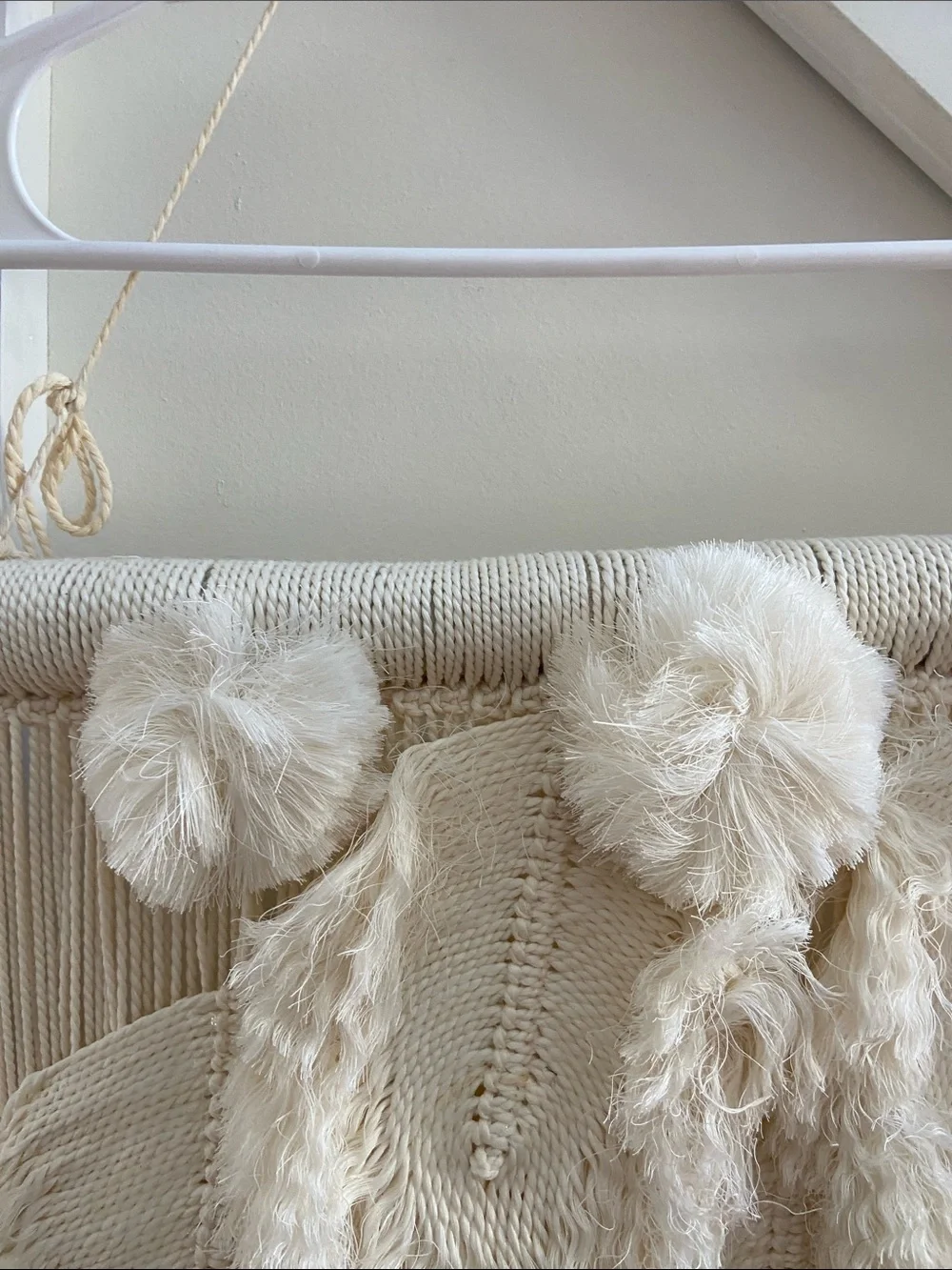 Pottery Barn Cream Macramé Wall Hanging
